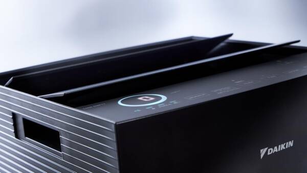 Purificatore e umidificatore d'aria Daikin MCK70ZH grigio nero con tecnologia Flash Streamer WiFi - Filtro HEPA durata 10 anni - immagine 5